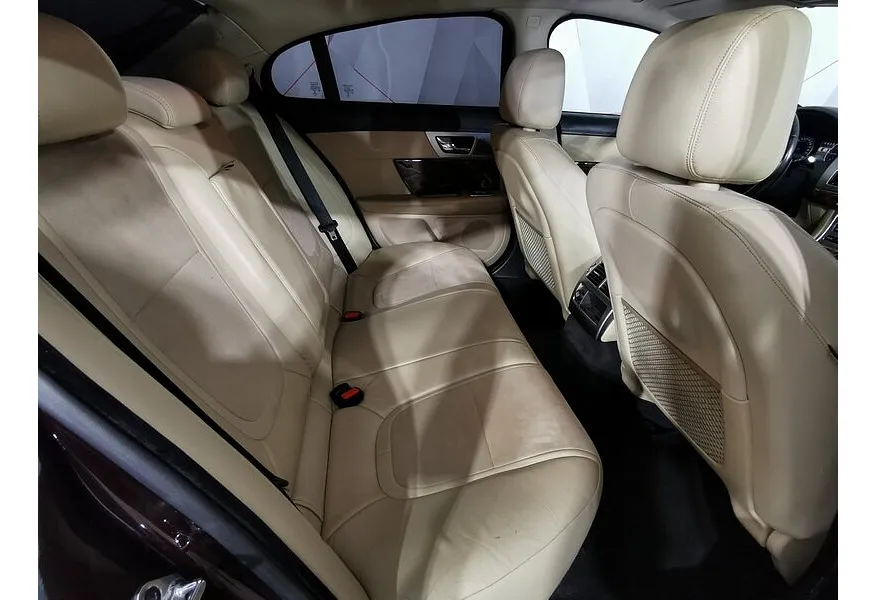 АВИЛОН - Jaguar XF 2.0 AT (240 л.с.) Коричневый - slide 8