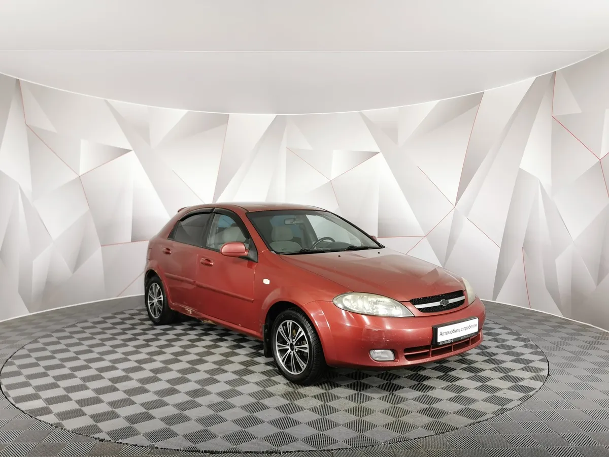 Chevrolet Lacetti 1.6 MT (109 л.с.) Platinum Красный в АВИЛОН. Слайд №3