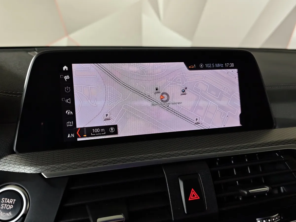 BMW X3 xDrive20i AT (184 л.с.) M Sport Серый в АВИЛОН. Слайд №17