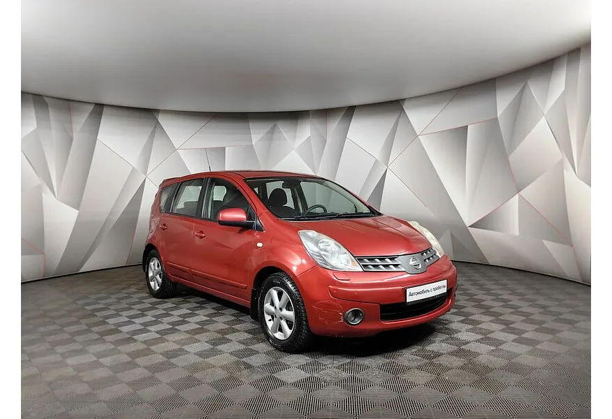 Nissan Note 1.6 AT (110 л.с.) Luxury Красный в АВИЛОН. Слайд №3 Nissan Note 1.6 AT (110 л.с.) Luxury Красный в АВИЛОН. Слайд №3