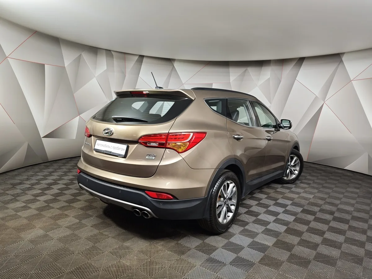 Hyundai Santa Fe 2.2 CRDi AT 4WD (197 л.с.) Коричневый в АВИЛОН. Слайд №2