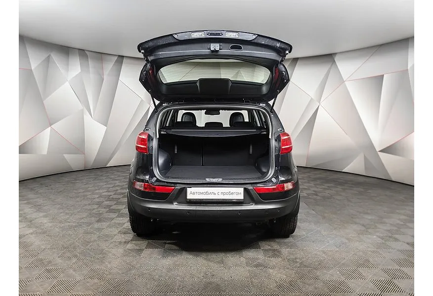 Kia Sportage 2.0 AT (150 л.с.) Черный в АВИЛОН. Слайд №12