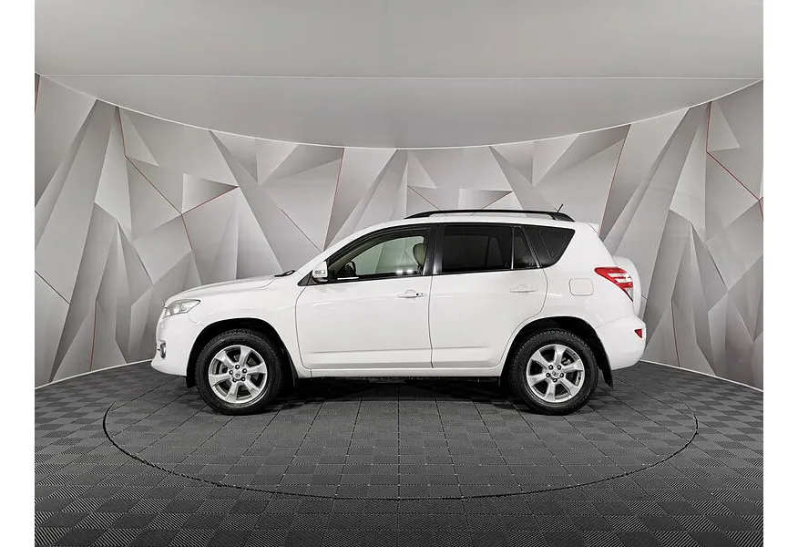 Toyota RAV4 2.0 CVT (148 л.с.) Стандарт Белый в АВИЛОН. Слайд №5