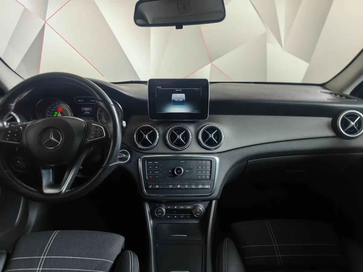 Mercedes-Benz GLA 250 7G-DCT 4MATIC (211 л.с.) Особая серия Фиолетовый в АВИЛОН. Слайд №15