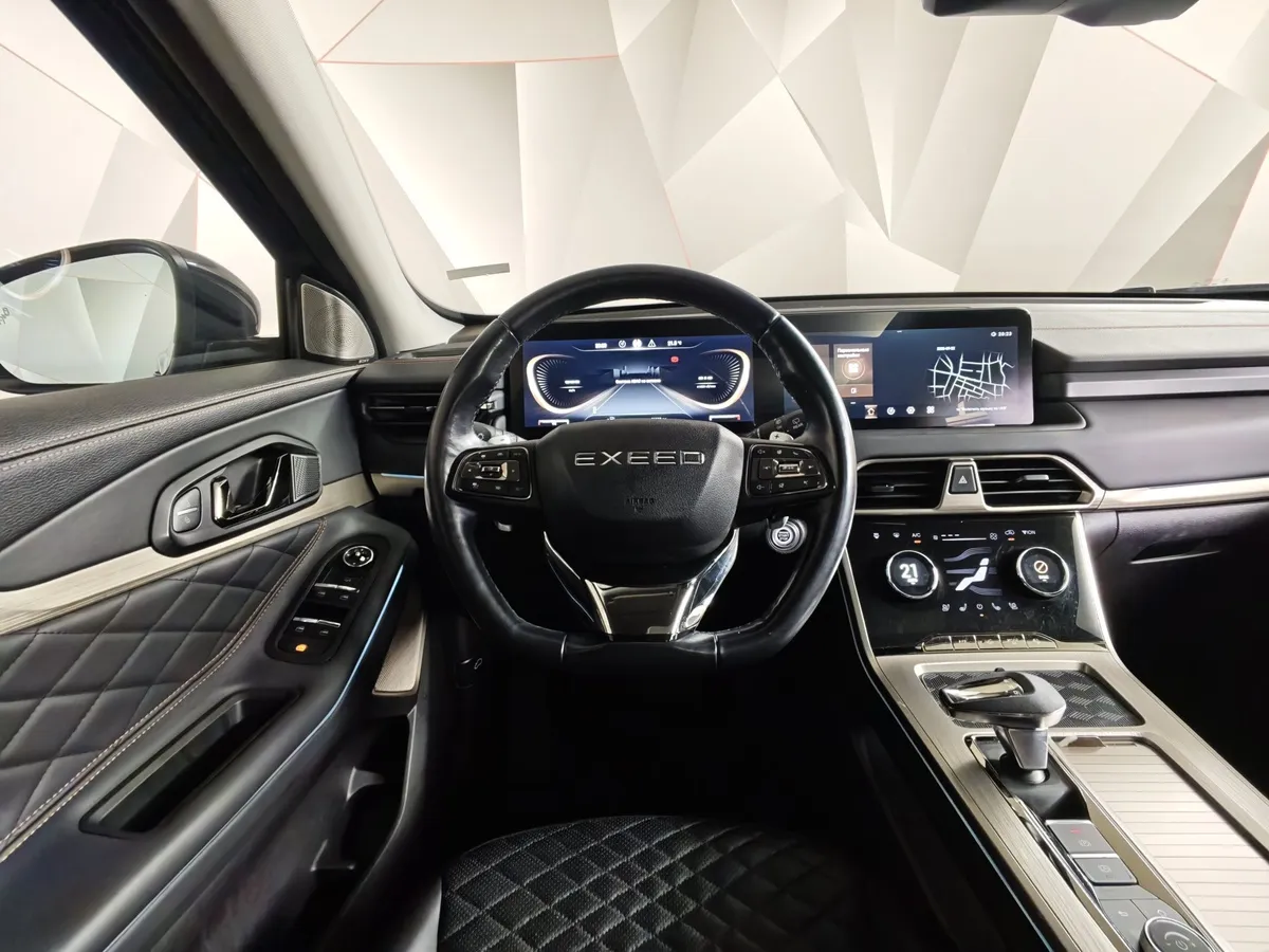 EXEED TXL 2.0 DCT7 AWD (197 л.с.) Sport Edition Фиолетовый в АВИЛОН. Слайд №19