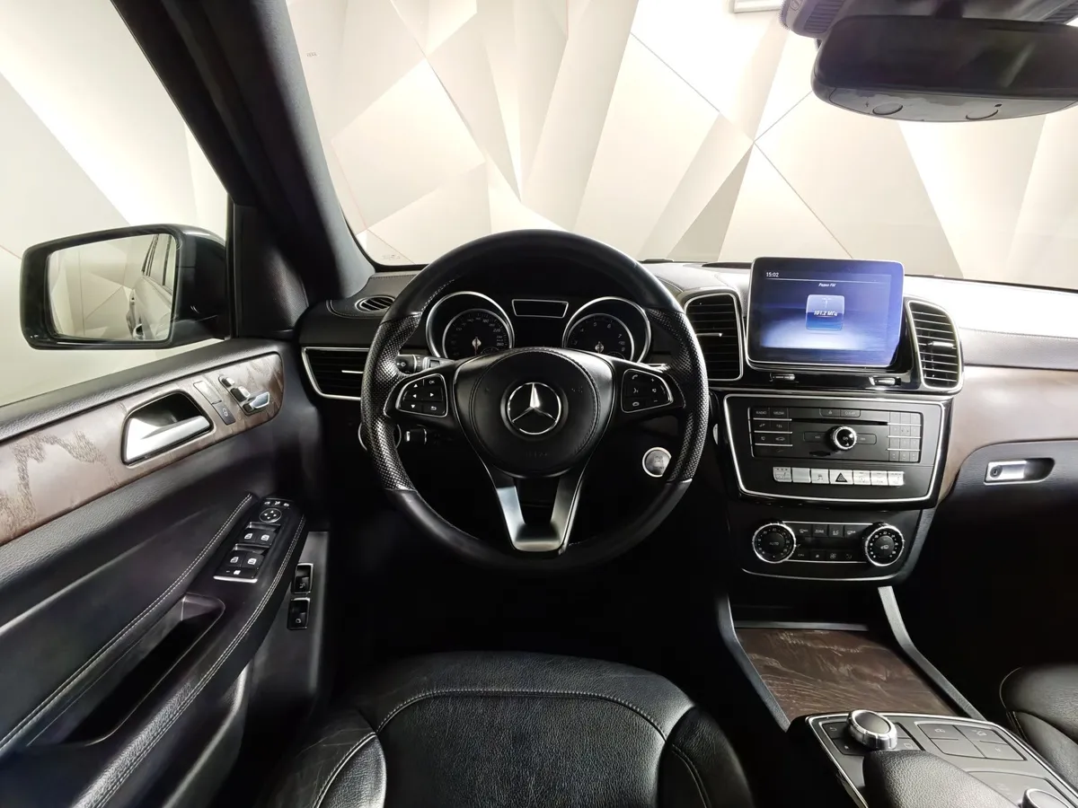 Mercedes-Benz GLS 400 4MATIC 9G-TRONIC (333 л.с.) Особая серия Черный в АВИЛОН. Слайд №19