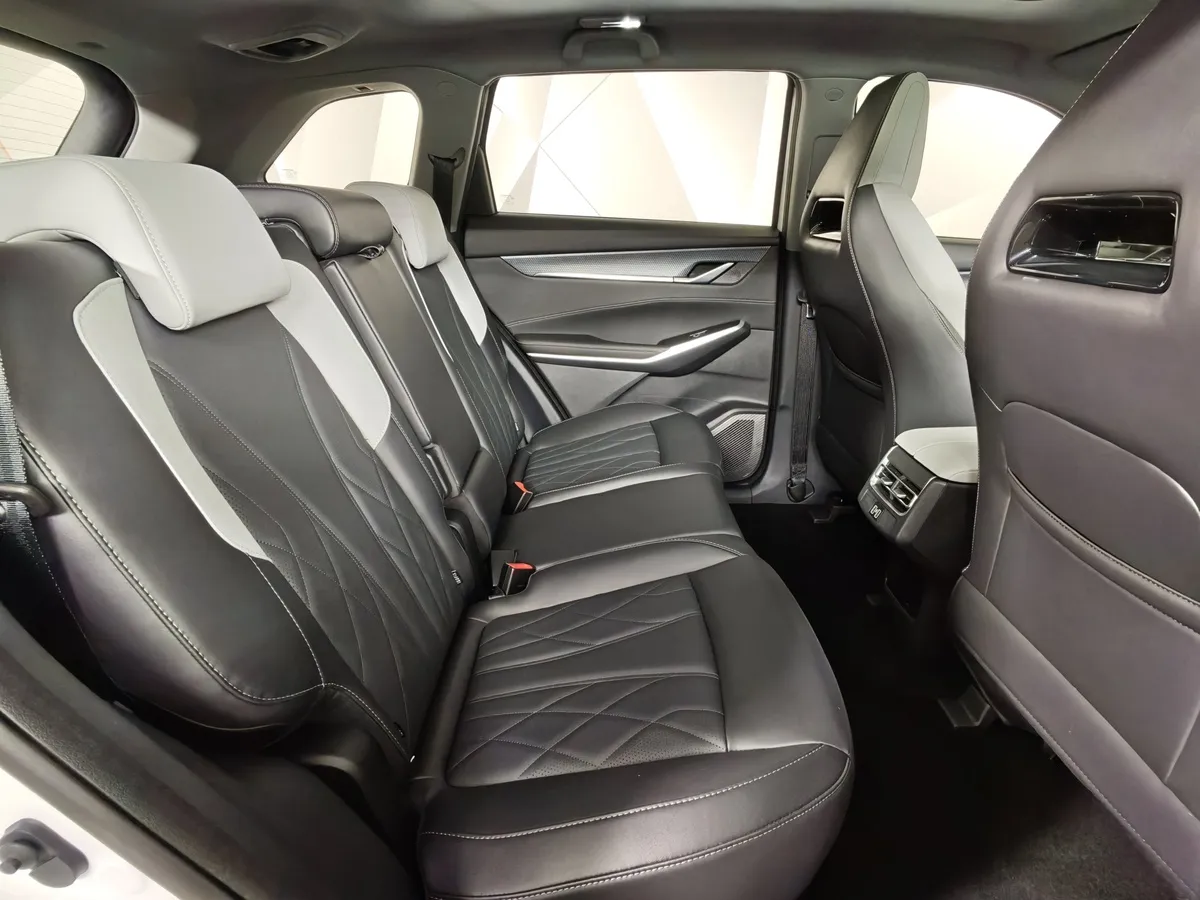 Changan CS75PLUS 2.0 AT (223 л.с.) Comfort Белый в АВИЛОН. Слайд №15
