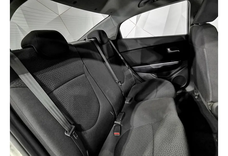 Kia Rio 1.6 AT (123 л.с.) Бежевый в АВИЛОН. Слайд №16