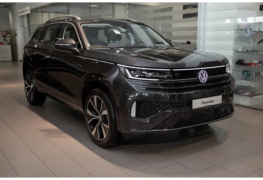 Volkswagen Tavendor 2.0TSI DSG 4WD (220 л.с.) R-Line Cruise Edition Серый в АВИЛОН. Слайд №2