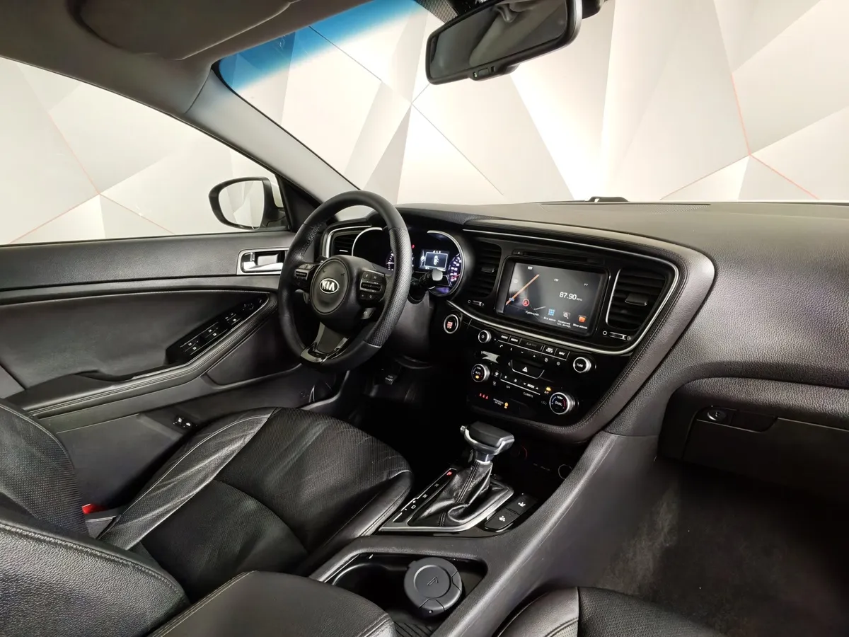 Kia Optima 2.4 AT (180 л.с.) Comfort Белый в АВИЛОН. Слайд №13