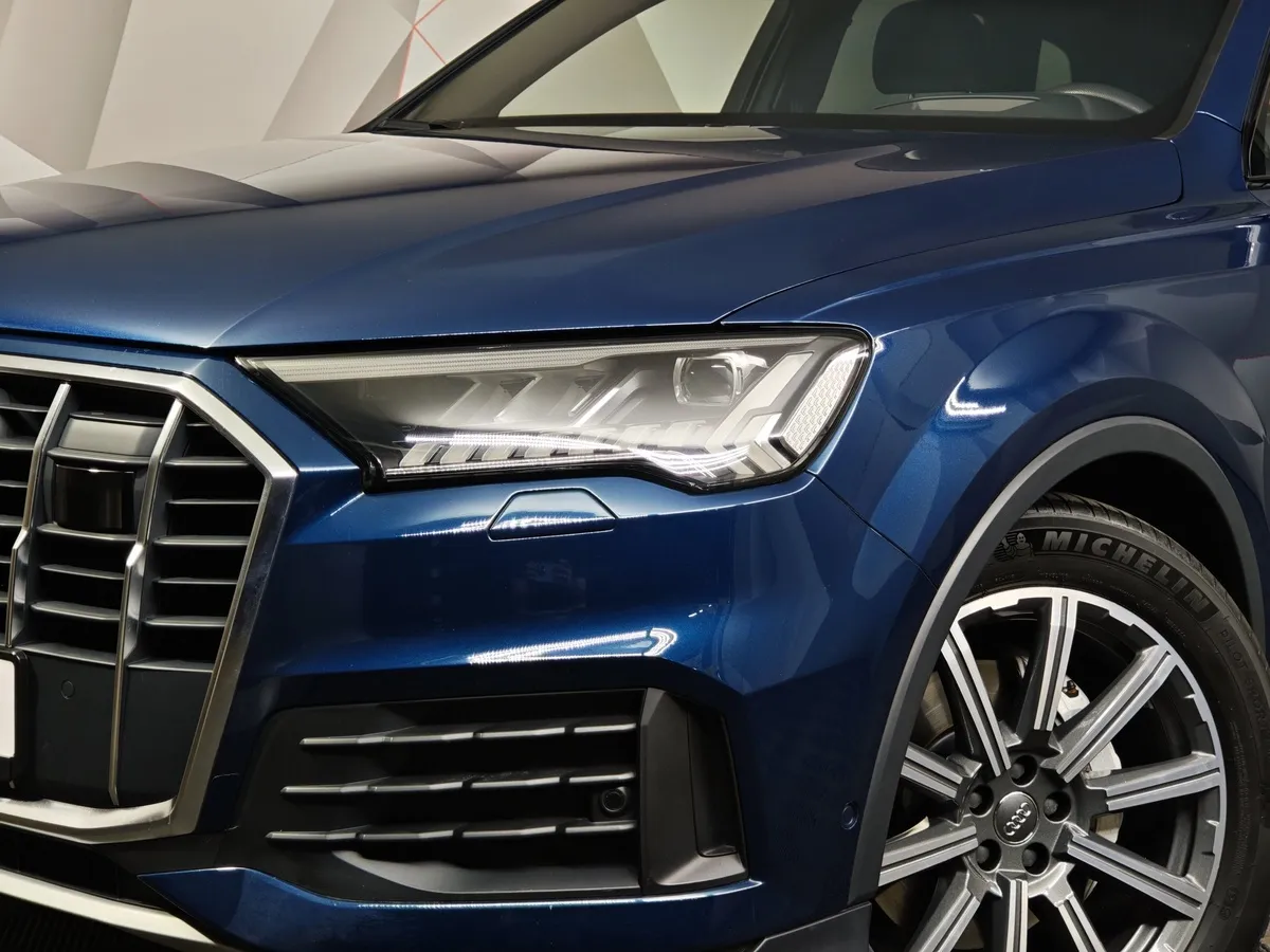 Audi Q7 3.0 TDI Tiptronic quattro (249 л.с.) Синий в АВИЛОН. Слайд №10