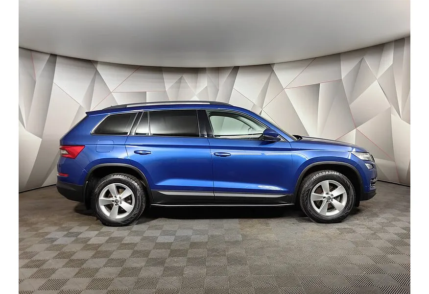 Skoda Kodiaq 1.4 TSI DSG (150 л.с.) Синий в АВИЛОН. Слайд №6