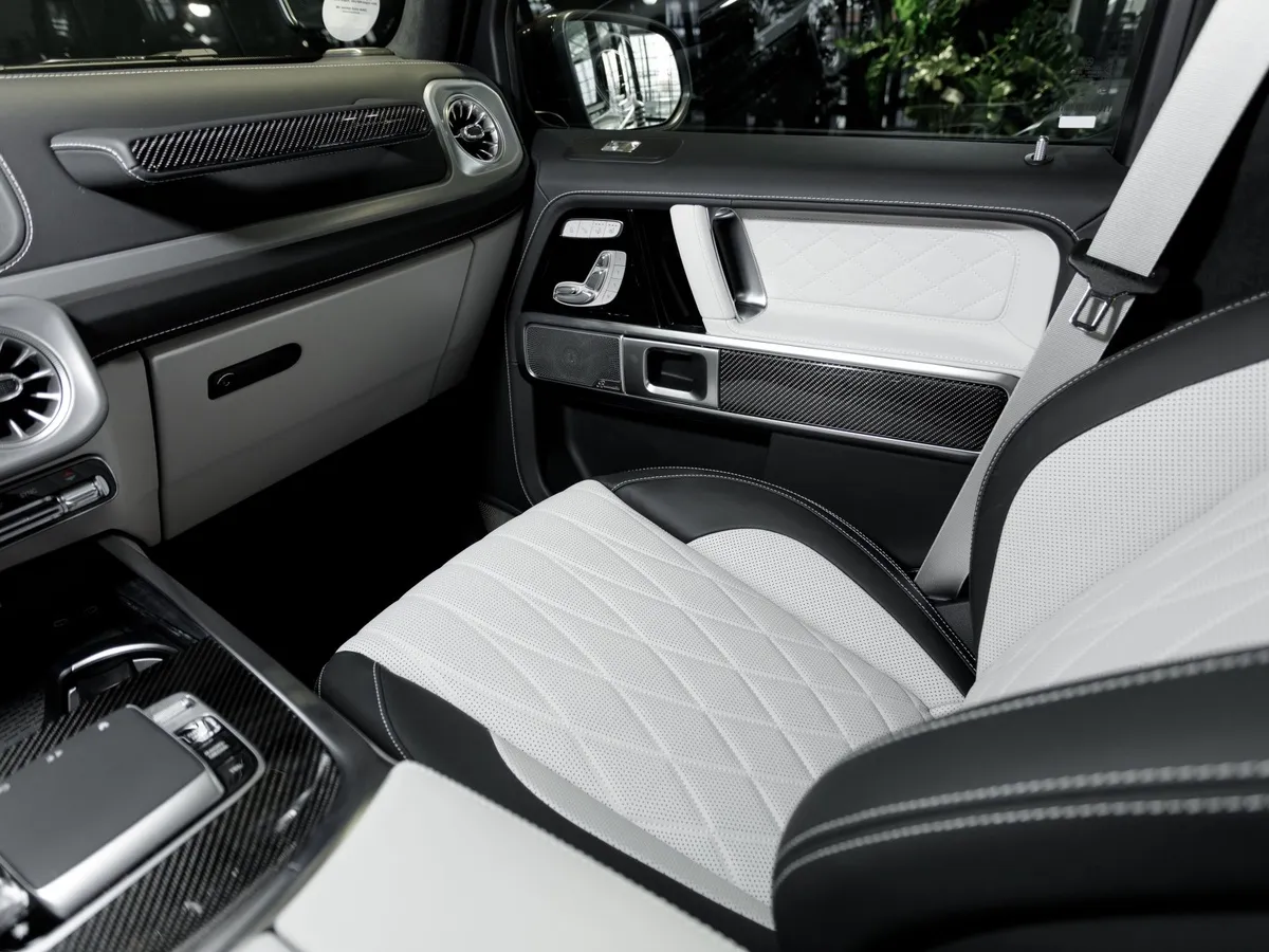 Mercedes-Benz G-Класс G 63 AMG Speedshift 4Matic (585 л.с.) Серый в АВИЛОН. Слайд №8