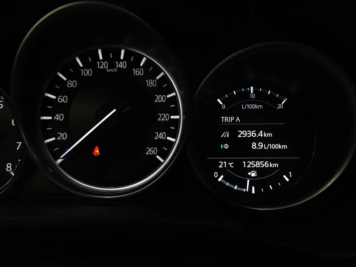 Mazda CX-5 2.5 AT AWD (194 л.с.) Белый в АВИЛОН. Слайд №17