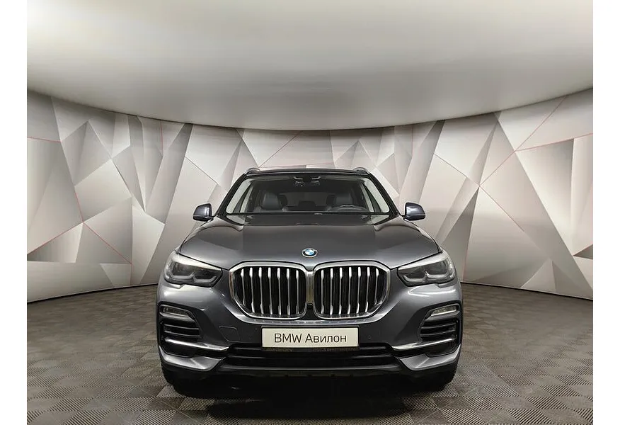 BMW X5 xDrive30d Steptronic (249 л.с.) Business Plus Серый в АВИЛОН. Слайд №3