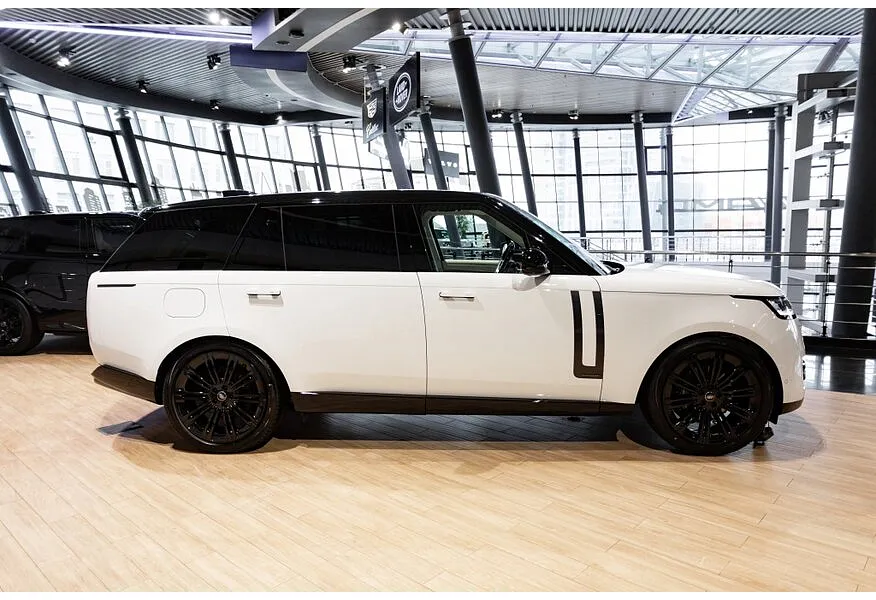 АВИЛОН - Land Rover Range Rover 3.0 D350 LWB AT AWD (350 л.с.) Autobiography Белый - slide 3