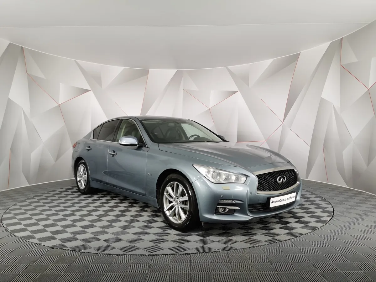 Infiniti Q50 2.0 T AT (211 л.с.) Серый в АВИЛОН. Слайд №3