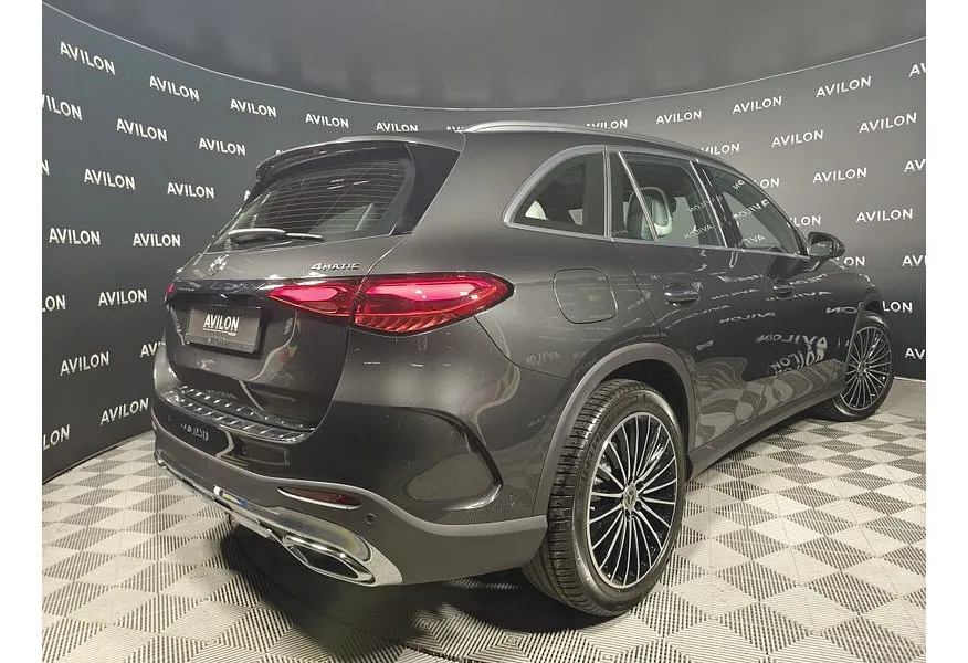 Mercedes-Benz GLC 300 4MATIC 9G-TRONIC (258 л.с.) Серый в АВИЛОН. Слайд №8