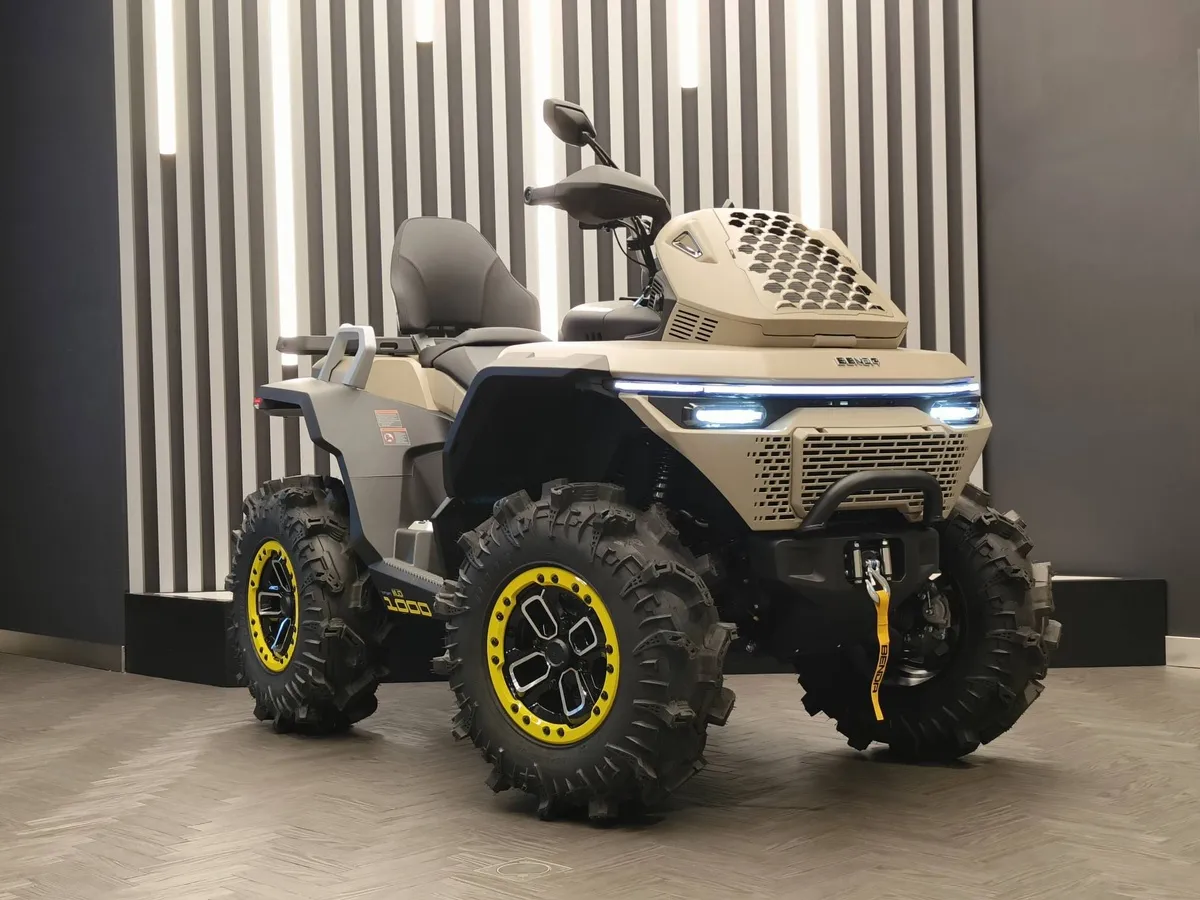 Benda Redstone 1000 977 см³  CVT 4WD (102 л.с) 102 977 Серый в АВИЛОН. Слайд №2
