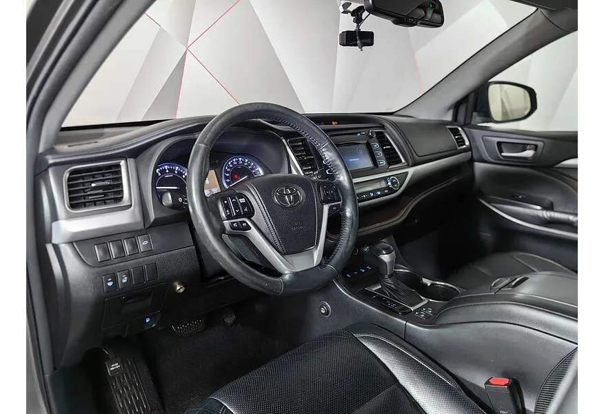 Toyota Highlander 3.5 AT AWD (249 л.с.) Престиж Серый в АВИЛОН. Слайд №19