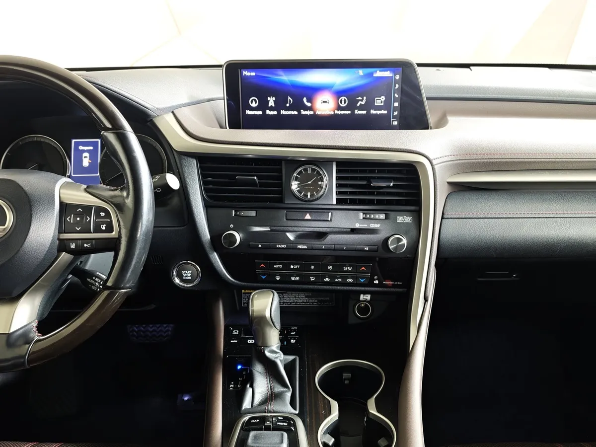 Lexus RX 350 AT AWD (300 л.с.) Exclusive Белый в АВИЛОН. Слайд №15