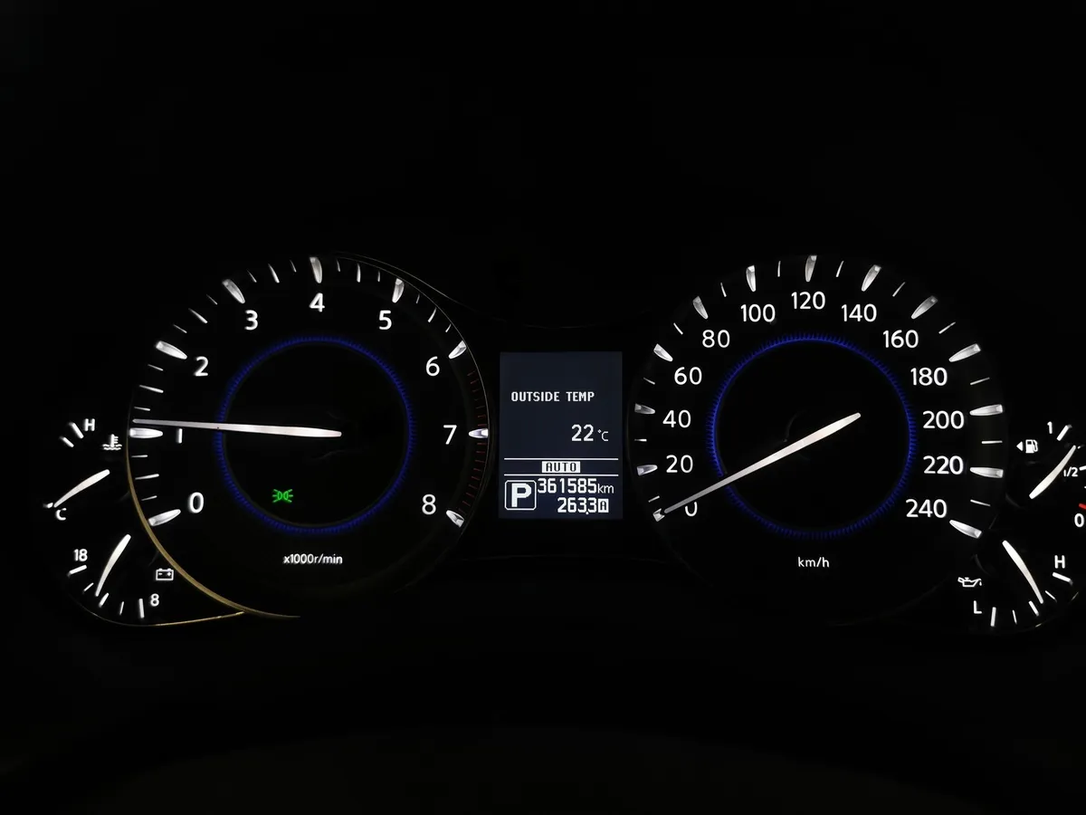 Infiniti QX80 5.6 АТ AWD (405 л.с.) Белый в АВИЛОН. Слайд №16