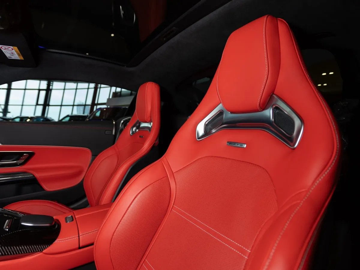 Mercedes-Benz AMG GT 43 4MATIC SPEEDSHIFT TCT 9G (367 л.с.) Черный в АВИЛОН. Слайд №19