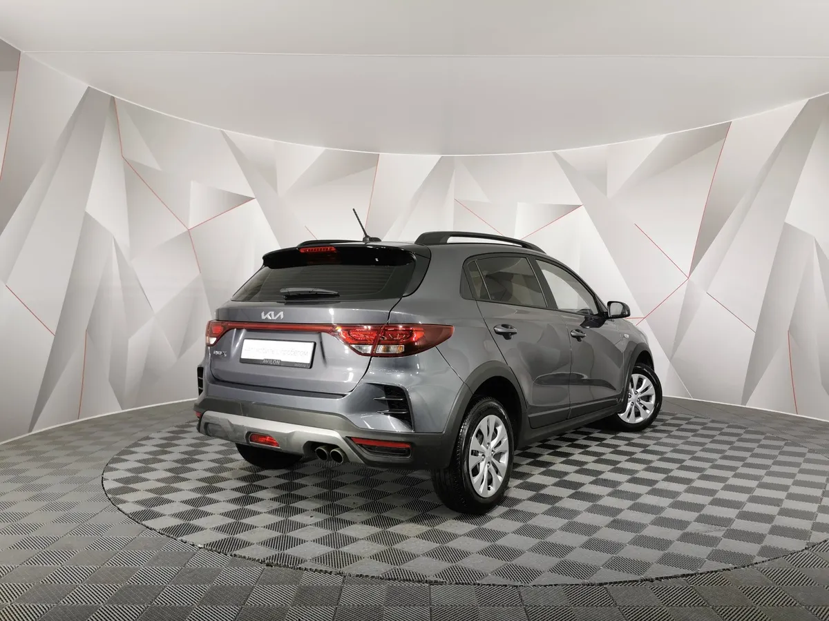 Kia Rio X-Line 1.6 AT (123 л.с.) Серый в АВИЛОН. Слайд №2