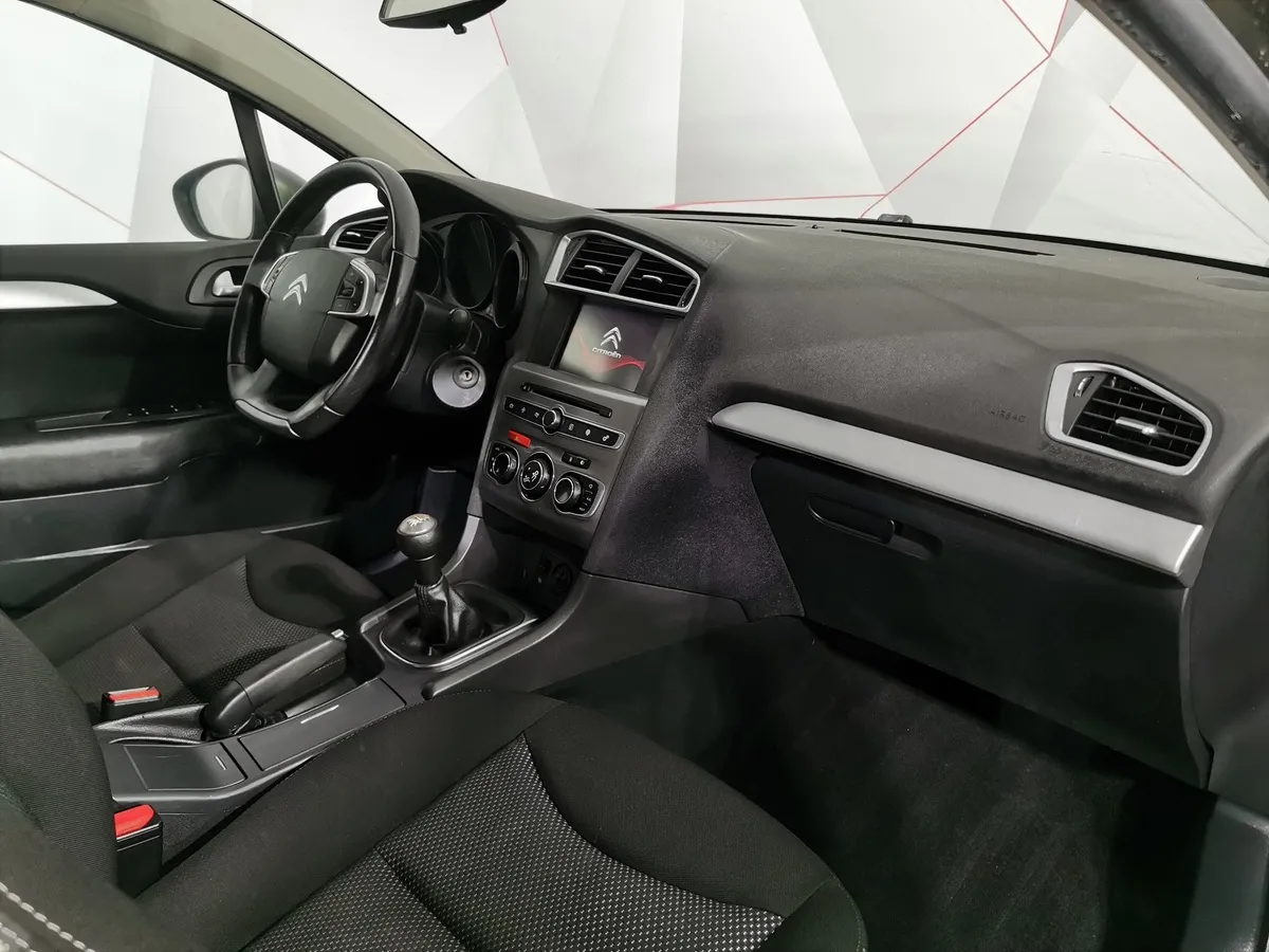 Citroen C4 1.6 VTi MT (116 л.с.) Коричневый в АВИЛОН. Слайд №11