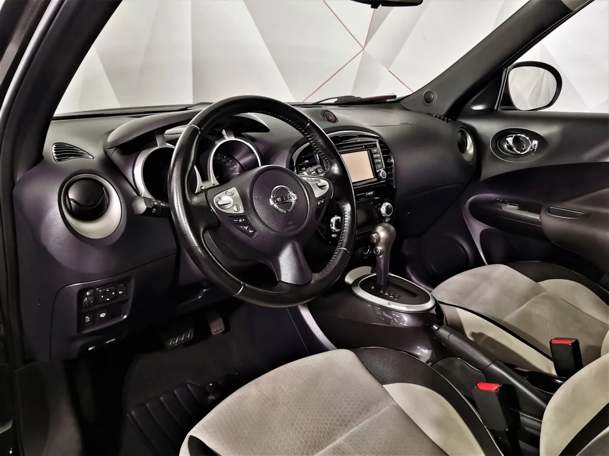 Nissan Juke 1.6 CVT (117 л.с.) Черный в АВИЛОН. Слайд №17