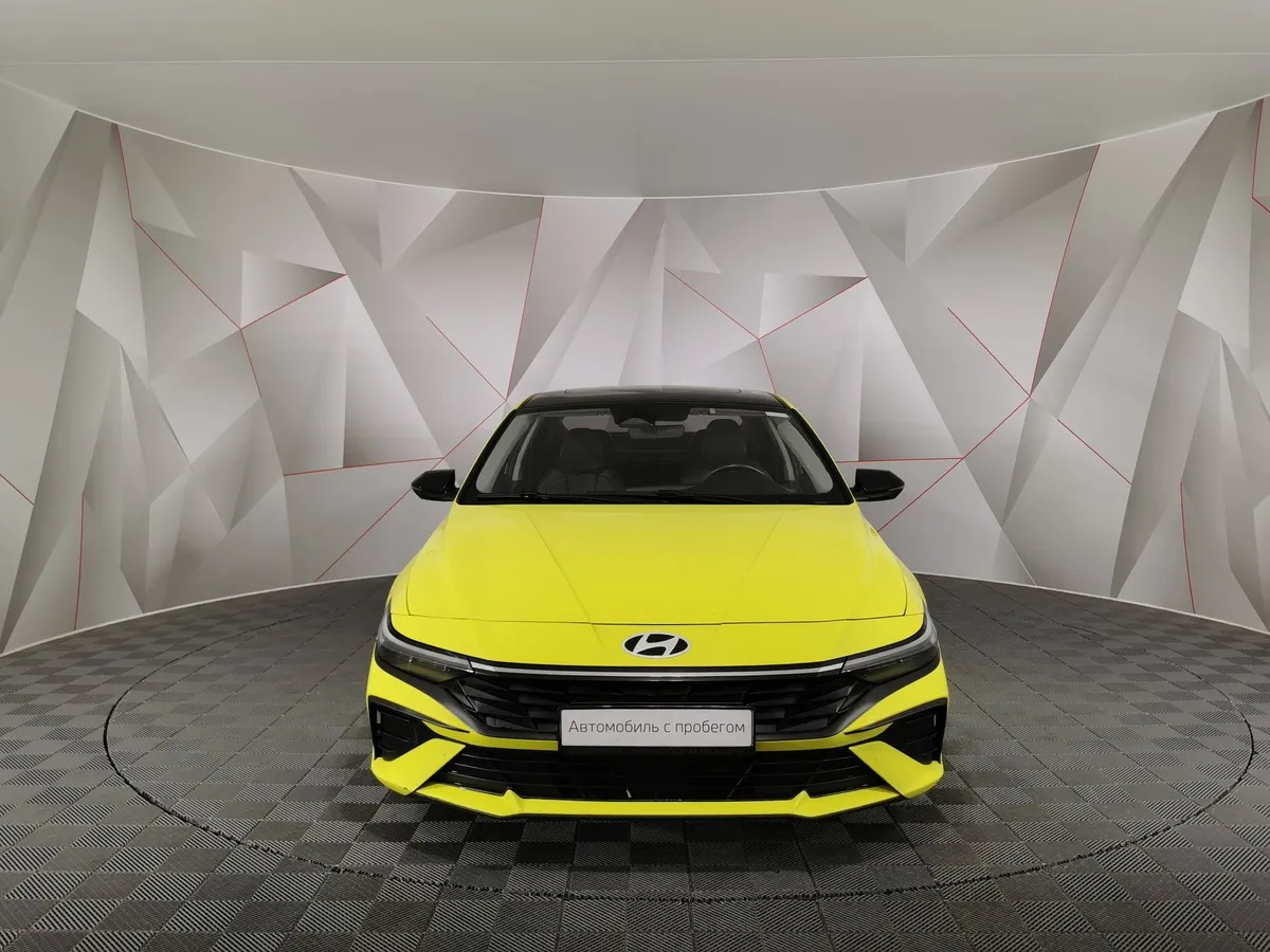 Hyundai Elantra 1.5 CVT FWD (115 л.с.) Smart Желтый в АВИЛОН. Слайд №7