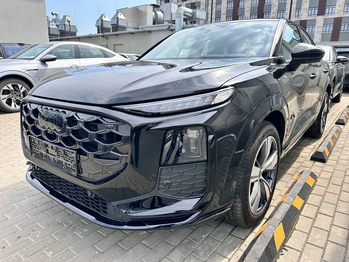 АВИЛОН - Audi Q3 Sportback 2.0 TFSI S-tronic quattro (265 л.с.) Черный - slide 10177753
