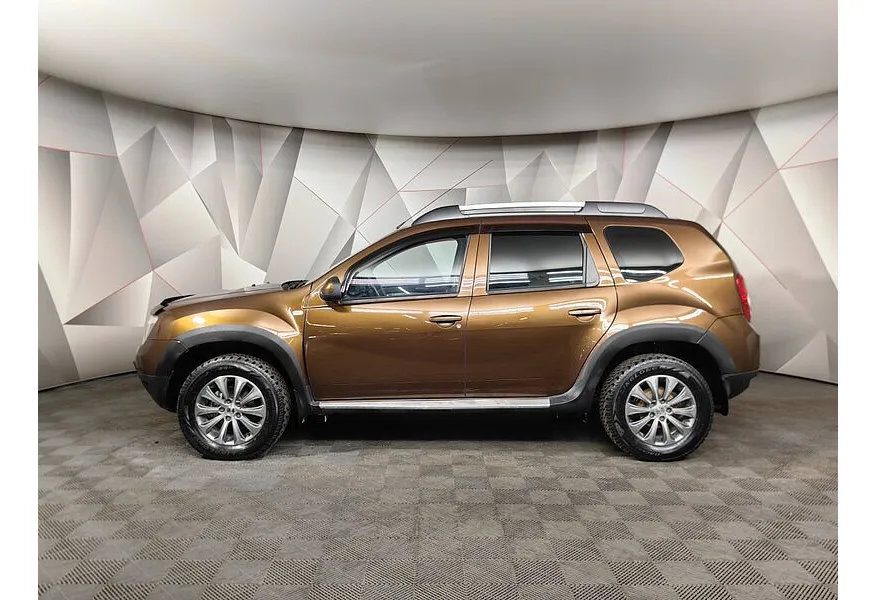 Renault Duster 1.6 MT 4x4 (114 л.с.) Коричневый в АВИЛОН. Слайд №5