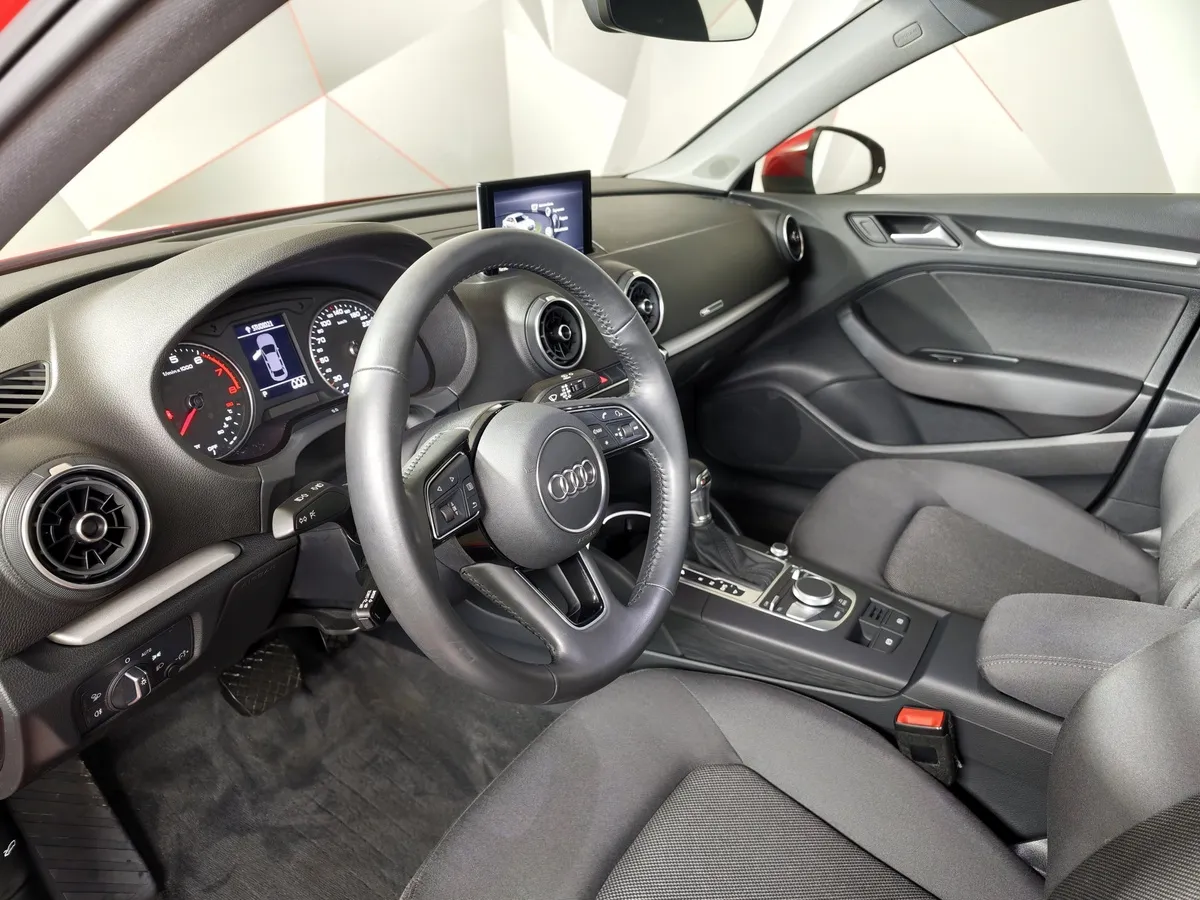 Audi A3 1.4 TFSI AT (150 л.с.) Красный в АВИЛОН. Слайд №19