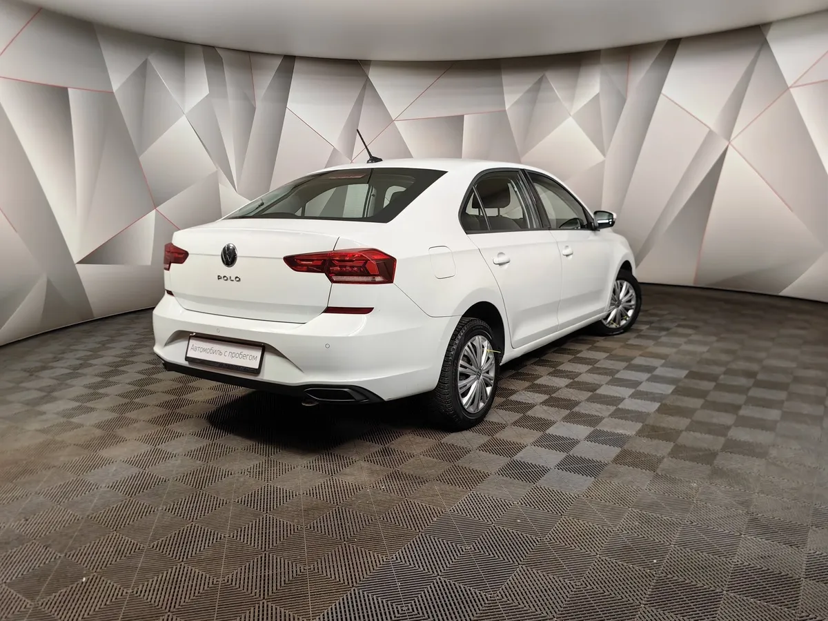 Volkswagen Polo 1.6 MPI AT (110 л.с.) Respect Белый в АВИЛОН. Слайд №2