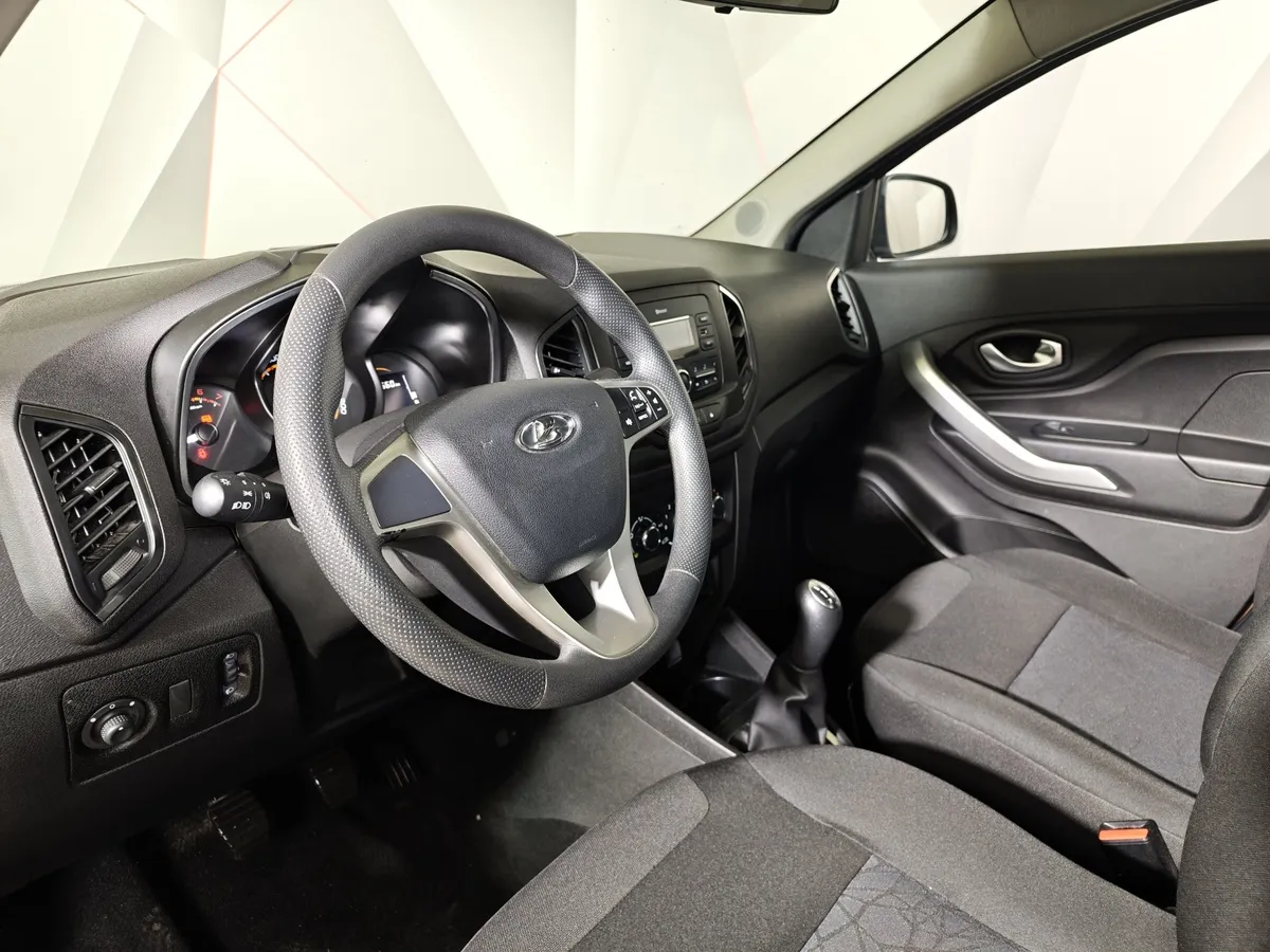 ВАЗ (Lada) XRAY 1.6 MT (106 л.с.) Коричневый в АВИЛОН. Слайд №19