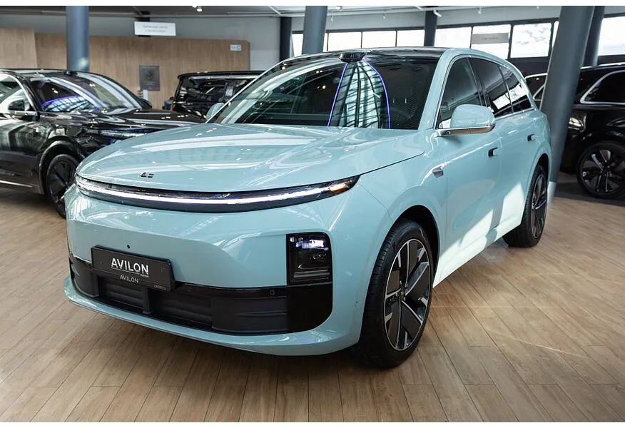 АВИЛОН - Li Auto L6 1.5 AT 4WD (150 л.с.) Max Голубой - slide 9589800