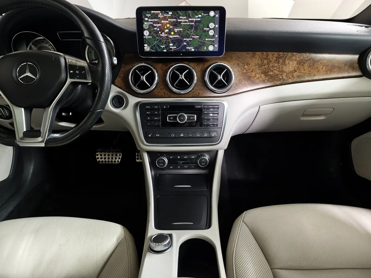 Mercedes-Benz GLA 250 7G-DCT 4MATIC (211 л.с.) Особая серия Фиолетовый в АВИЛОН. Слайд №15