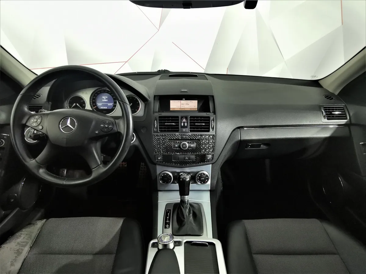 Mercedes-Benz C-Класс C 180 7G-Tronic Plus (156 л.с.) Черный в АВИЛОН. Слайд №12