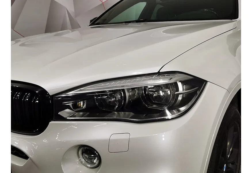 BMW X6 xDrive30d Steptroniс (249 л.с.) Белый в АВИЛОН. Слайд №8