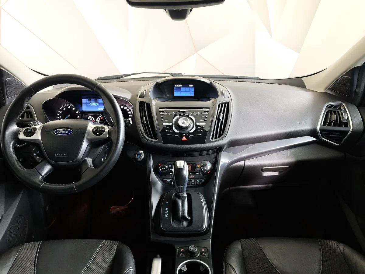 Ford Kuga 1.6 EcoBoost AT AWD (182 л.с.) Titanium Белый в АВИЛОН. Слайд №15