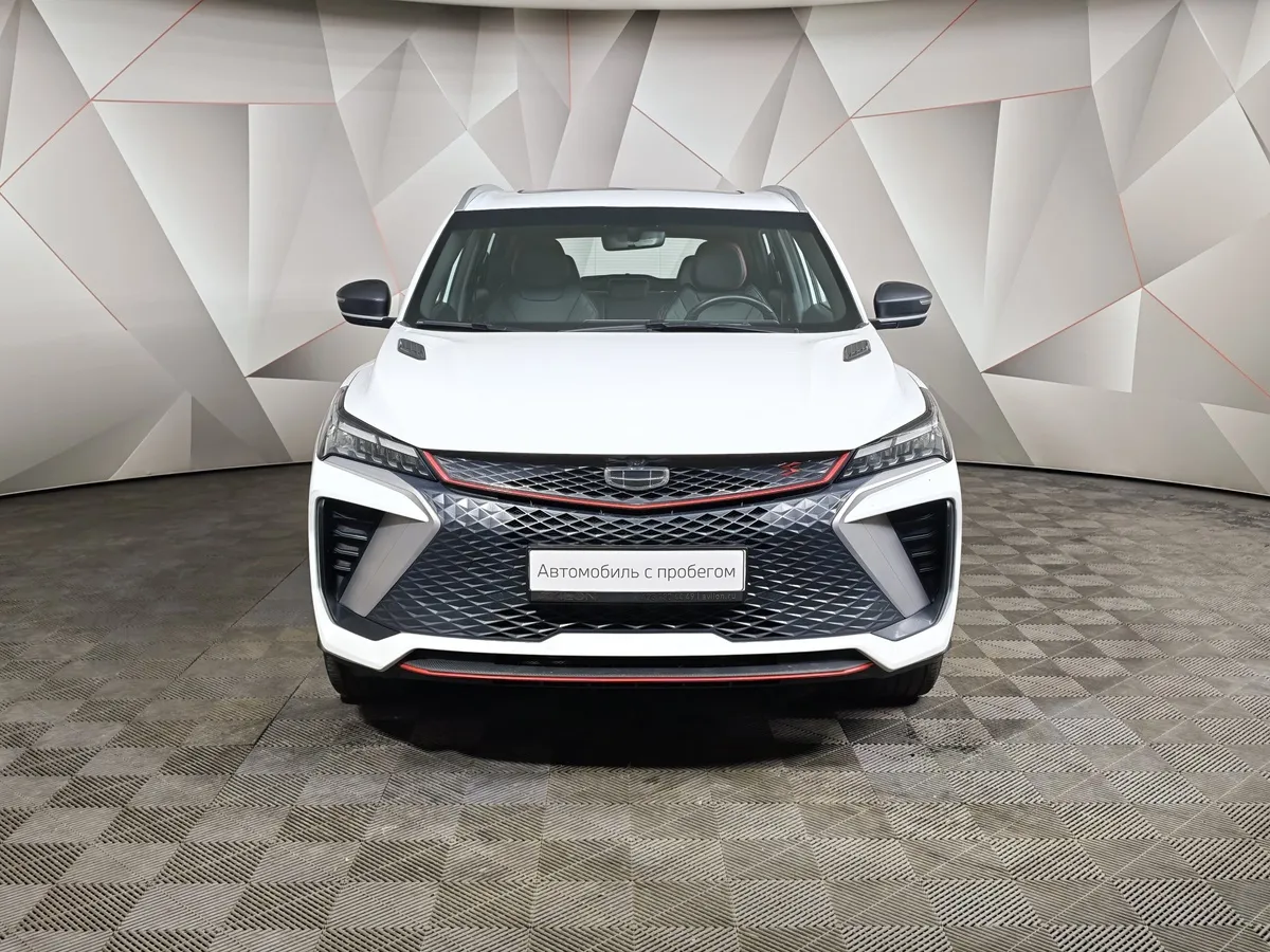Geely Coolray 1.5T 7DCT 2WD (150 л.с.) Luxury Белый в АВИЛОН. Слайд №6