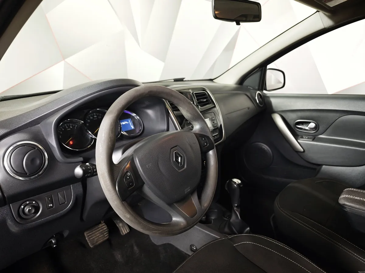 Renault Logan 1.6 AT (102 л.с.) в АВИЛОН. Слайд №17