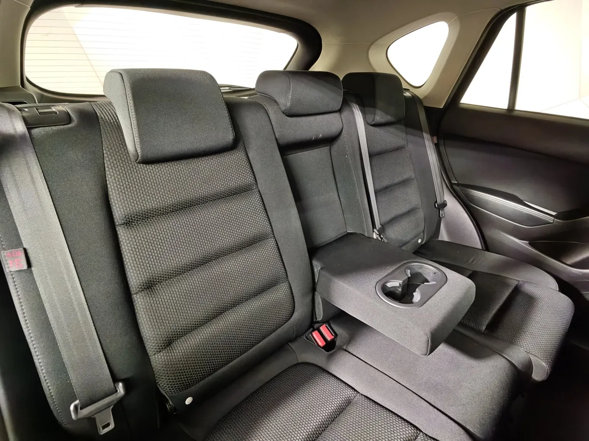 Mazda CX-5 2.0 SKYACTIV AT (150 л.с.) Drive Черный в АВИЛОН. Слайд №17