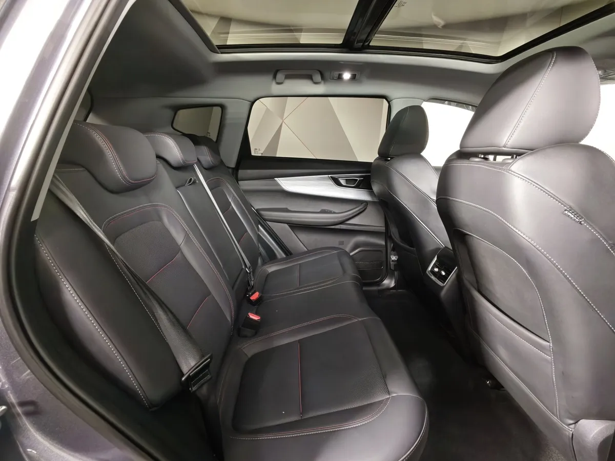 Chery Tiggo 7 Pro 1.5 CTV (147 л.с.) Prestige Серый в АВИЛОН. Слайд №15