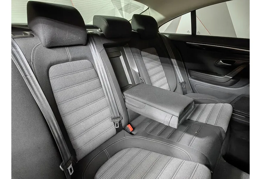 Volkswagen Passat CC 1.8 TSI DSG (152 л.с.) Бежевый в АВИЛОН. Слайд №16