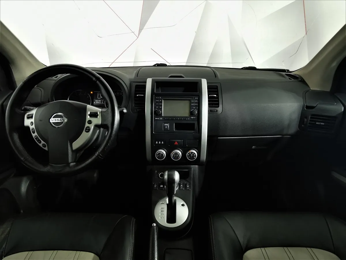 Nissan X-Trail 2.0 CVT AWD (141 л.с.) Красный в АВИЛОН. Слайд №12