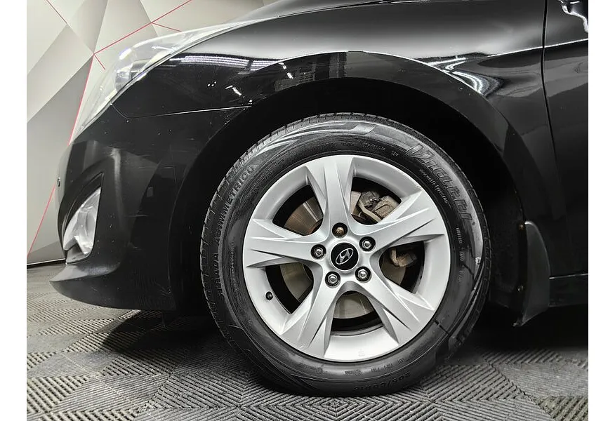 АВИЛОН - Hyundai i40 2.0 AT (150 л.с.) Comfort Черный - slide 15