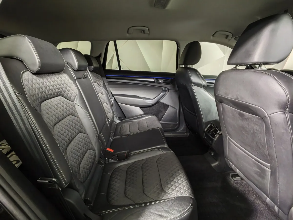 Skoda Kodiaq 2.0 TSI DSG 4X4 (180 л.с.) Черный в АВИЛОН. Слайд №16