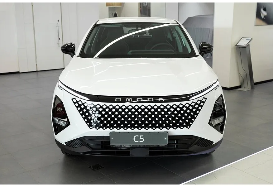 Omoda C5 1.5T CVT (147 л.с.) Ultimate Белый в АВИЛОН. Слайд №3